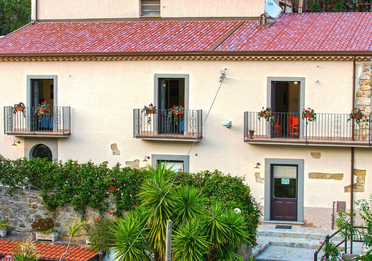 B&B Loreto Sant'Angelo di Brolo Exterior foto